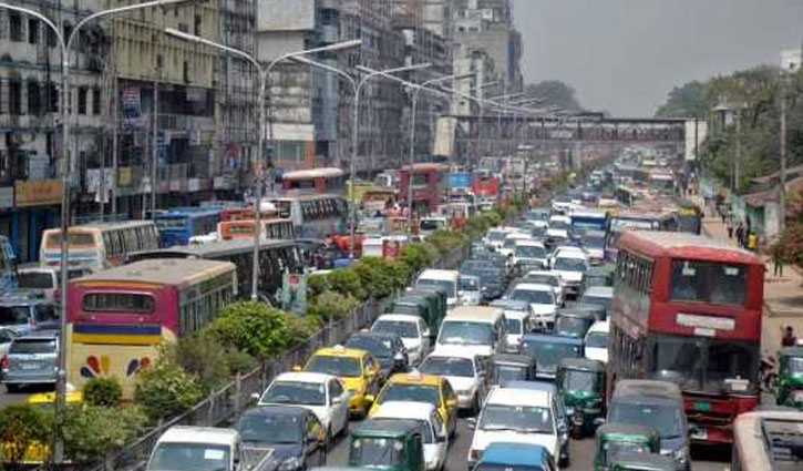 Heavy traffic jam on Airport Road