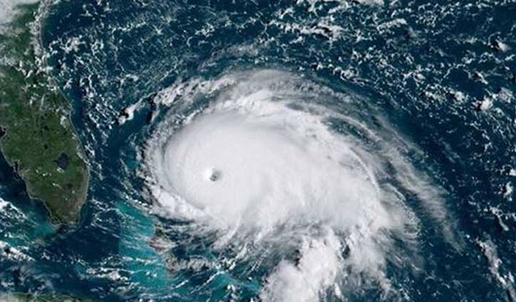 Cyclone Sitrang approaching Bangladesh coastal areas