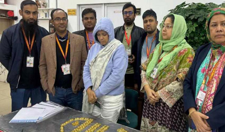 8kg gold seized at Dhaka airport