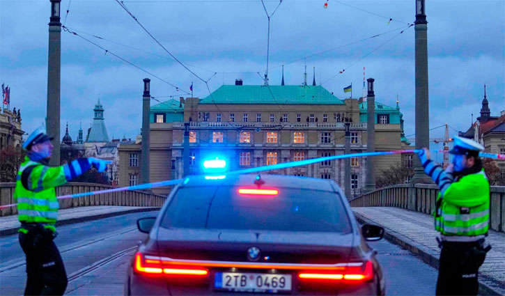 Gunman kills 14 in unprecedented attack at Prague varsity