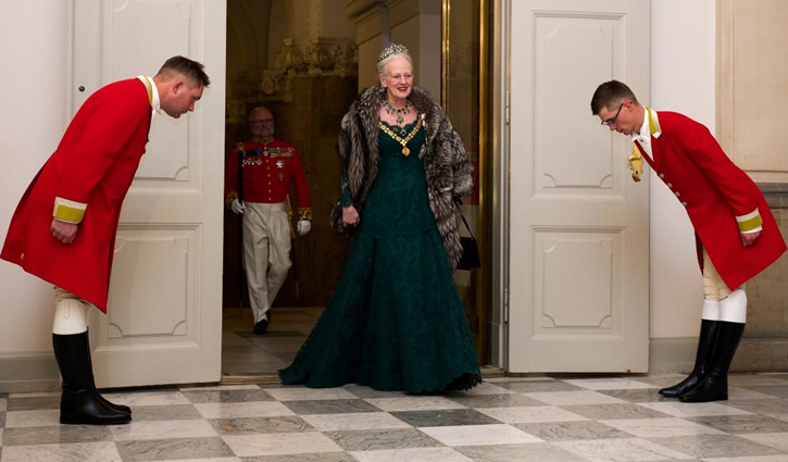 Danish monarch announces abdication