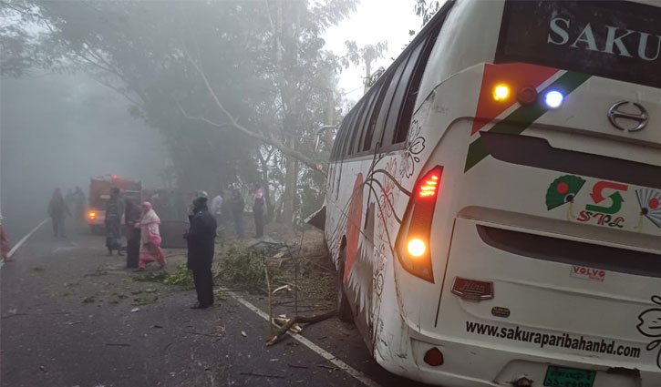 2 killed in Barishal bus-trolley collision