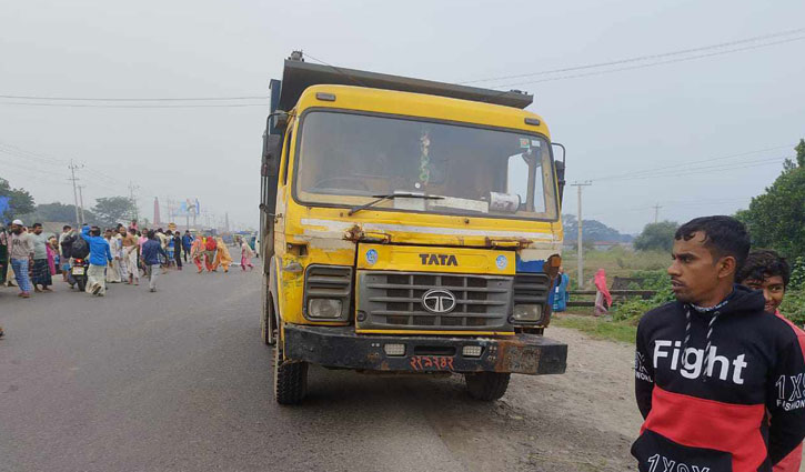 Two killed being crashed by truck in B’baria