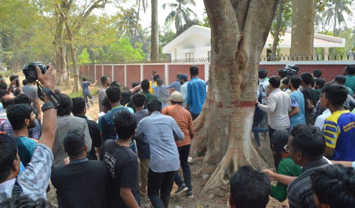 রাবিতে সাংবাদিকদের ওপর শিক্ষার্থীদের হামলার অভিযোগ