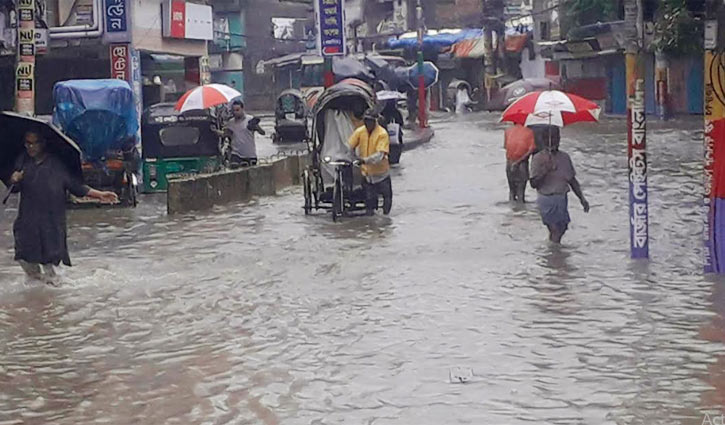 জলমগ্ন চট্টগ্রাম, ডুবে গেছে মেয়রের বাসভবন