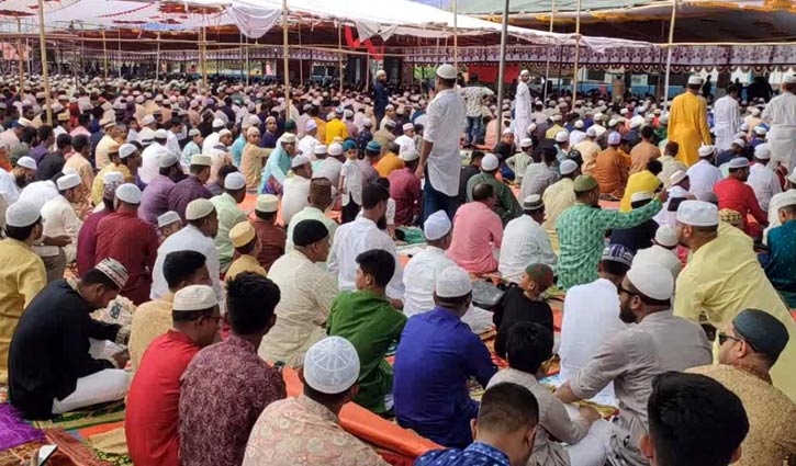 Main Eid jamaat held at Jatiya Eidgah