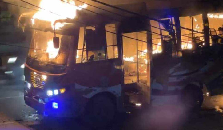 Two vehicles set on fire in Chattogram