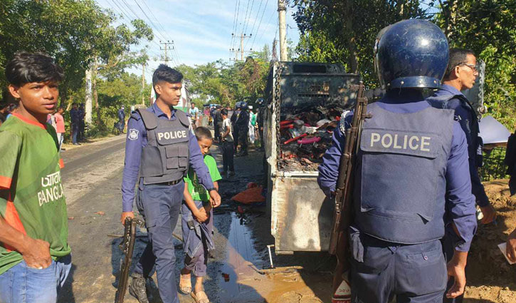 Running truck set alight in Habiganj