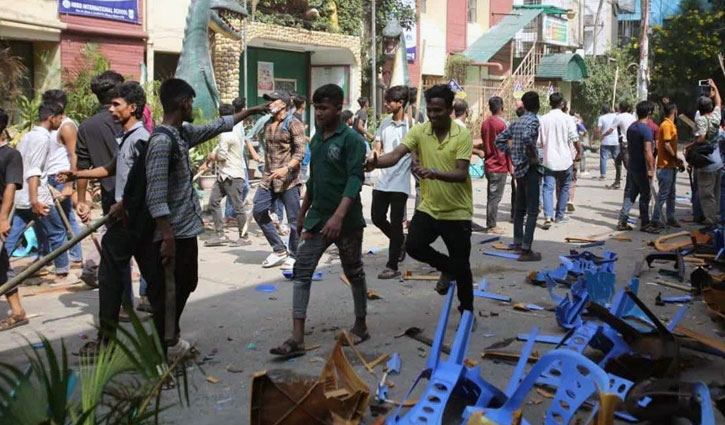 আশুলিয়ার অধিকাংশ পোশাক কারখানা ছুটি ঘোষণা সারা বাংলা