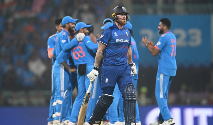 India beat England by 100 runs