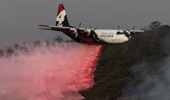 3 Australian firefighters killed in light plane crash