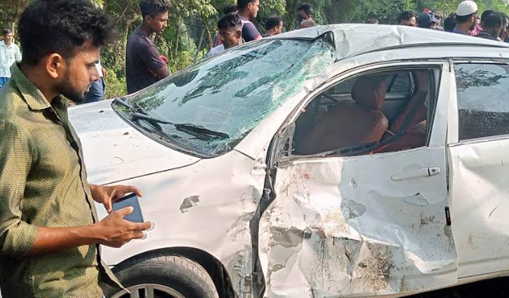 Two killed in Bagerhat road accident