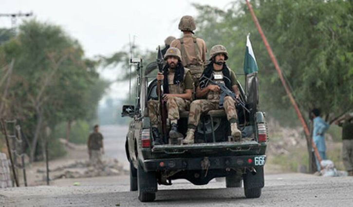 17 Pakistani soldiers killed in terrorists’ attacks