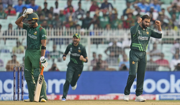 Pakistan defeat Bangladesh by 7 wickets