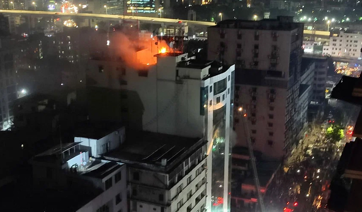 Khawaja Tower fire yet to come under control