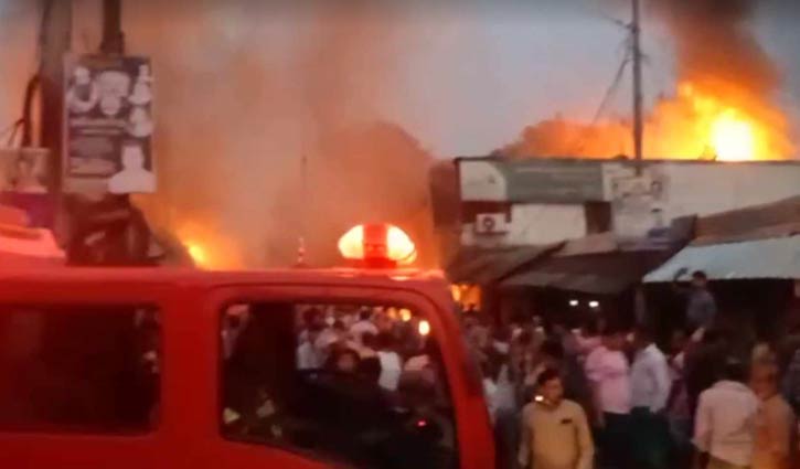 16 shops gutted in Kapasia fire