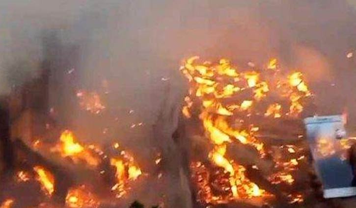 Khulna jute mill’s godown fire under control