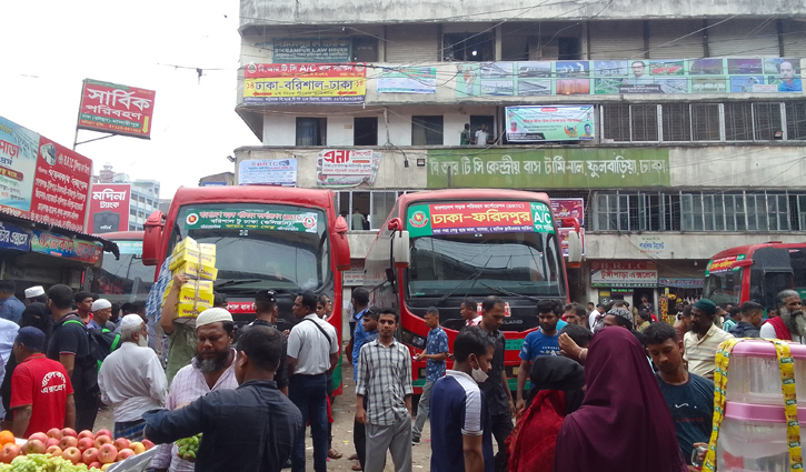 ফুলবাড়িয়া-সায়দাবাদ-যাত্রাবাড়ীতে যাত্রীর চাপ, বিলম্বে ছাড়ছে বাস