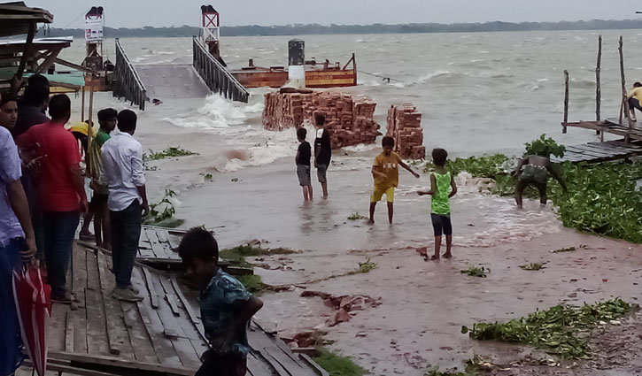 ঘূর্ণিঝড় রেমাল: বাগেরহাটে নদ-নদীর পানি বৃদ্ধি