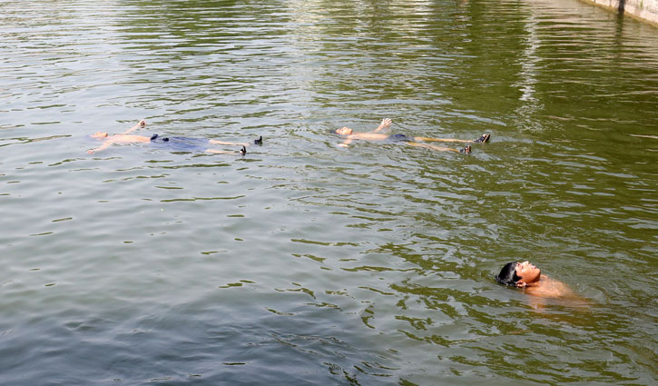 People experiencing 41°C temperature in Pabna