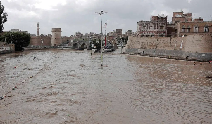 Floods, heavy rains leave 84 dead in Yemen