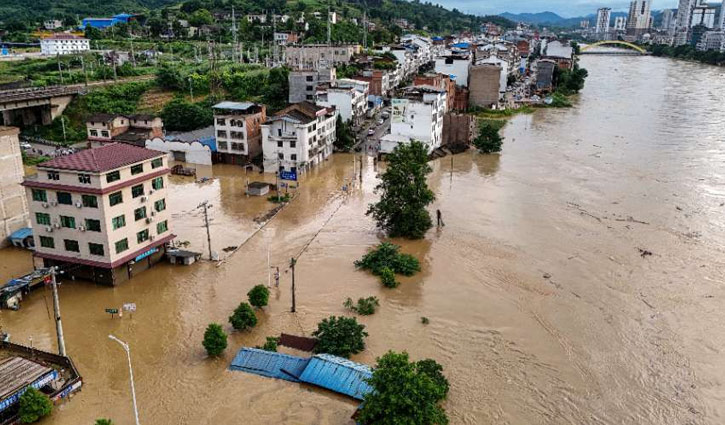 11 killed, 14 missing as floods hit China