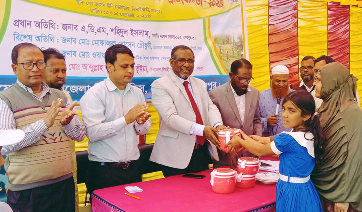 শেরপুরে জাতীয় প্রাথমিক শিক্ষা পদক প্রতিযোগিতা