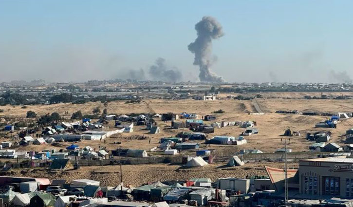 Israel strikes Rafah refugee camp, 37 killed