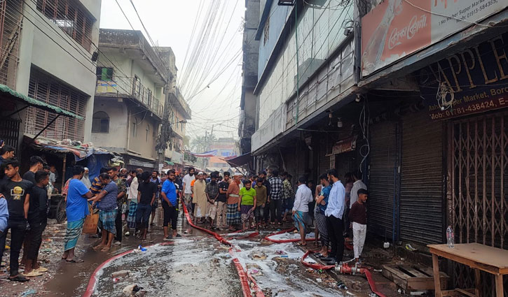 Tongi multi-storey building fire under control, 6 burnt