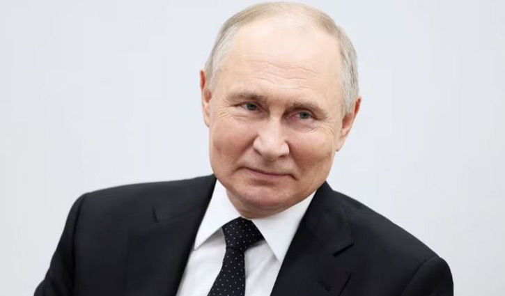 Putin smiles when asked about ‘crude’ Biden remark