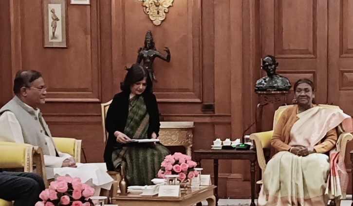 Foreign Minister meets India President