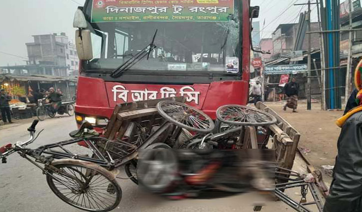 4 killed in Dinajpur road crash