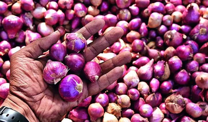 India allows export of onions to 5 countries including Bangladesh