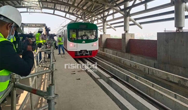 নতুন শিডিউলে চলছে মেট্রোরেল