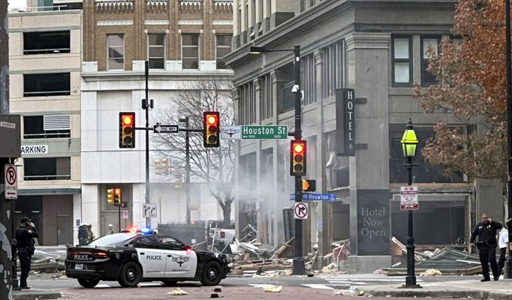 Terrible blast at Texas hotel leaves 21 injured