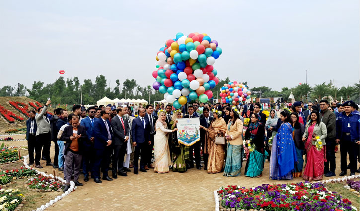 Month-long flower festival begins in Chattogram