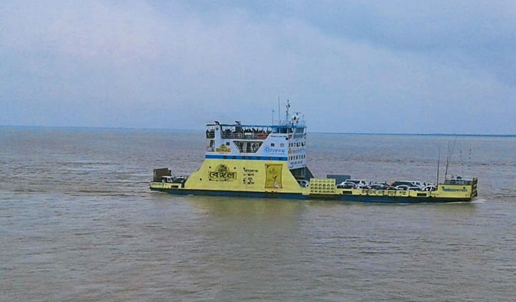 Ferry services on two Padma routes resume after 6-hr