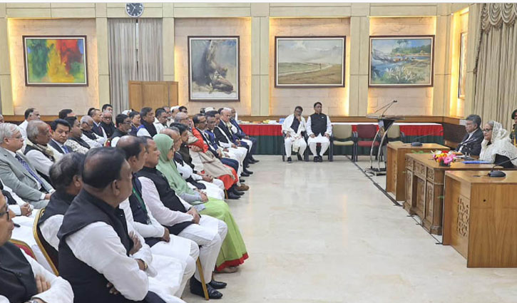 PM asks independent MPs to make parliament effective