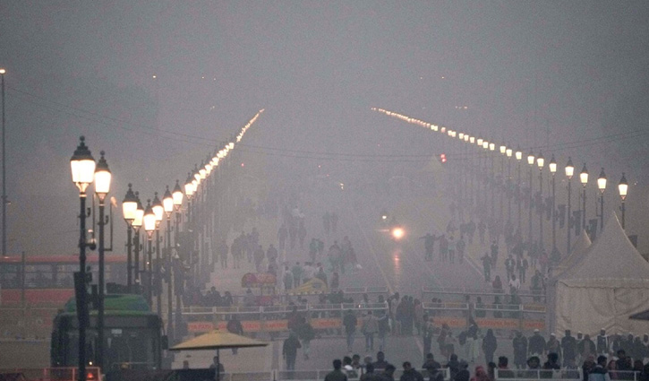 Red alert issued as Delhi records season’s coldest day