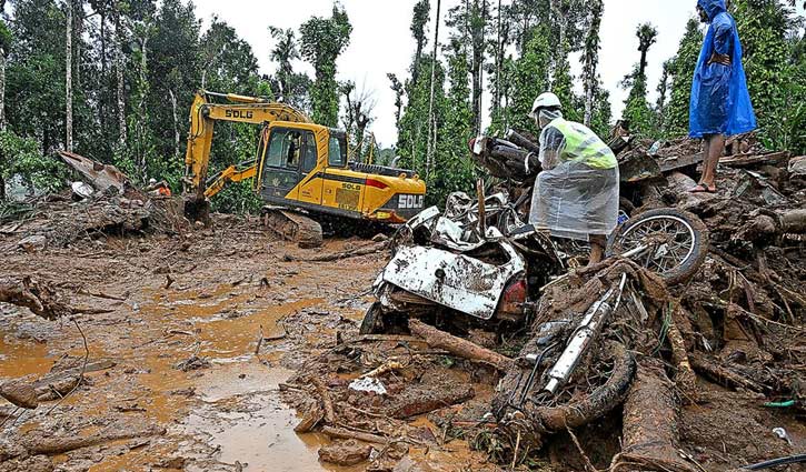 কেরালায় ভূমিধসে নিহতের সংখ্যা বেড়ে ২৭৬, নিখোঁজ দুই শতাধিক