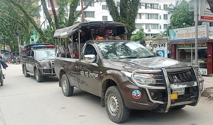 কক্সবাজারে বিজিবি মোতায়েন, বাড়ানো হয়েছে র‌্যাব-পুলিশের টহল