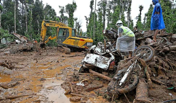 Kerala landslide death toll hits 277