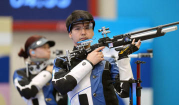 Kazakhstan wins first medal of Paris Olympics 