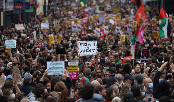 Thousands of counter-protesters rally after UK riots