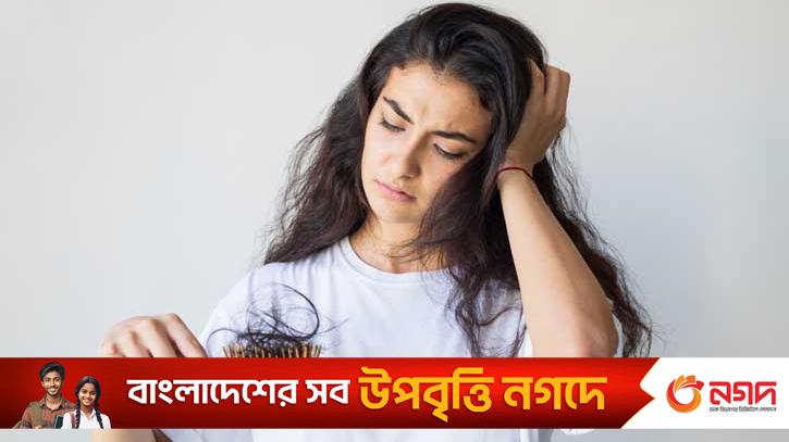 ঋতু পরিবর্তন হলেই চুল পড়ে? ডার্মাটোলজিস্টের পরামর্শ জানুন 