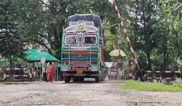 হিলি স্থলবন্দরে আমদানি-রপ্তানি শুরু