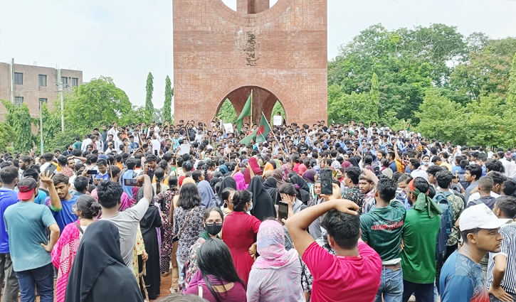 উত্তপ্ত জাবি, থমথমে পরিবেশ