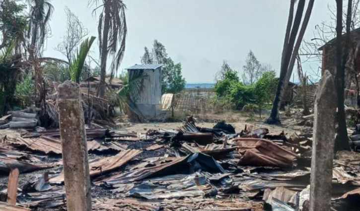 গ্রামের বাসিন্দাদের প্রস্রাব পানে বাধ্য করেছে মিয়ানমারের সেনারা