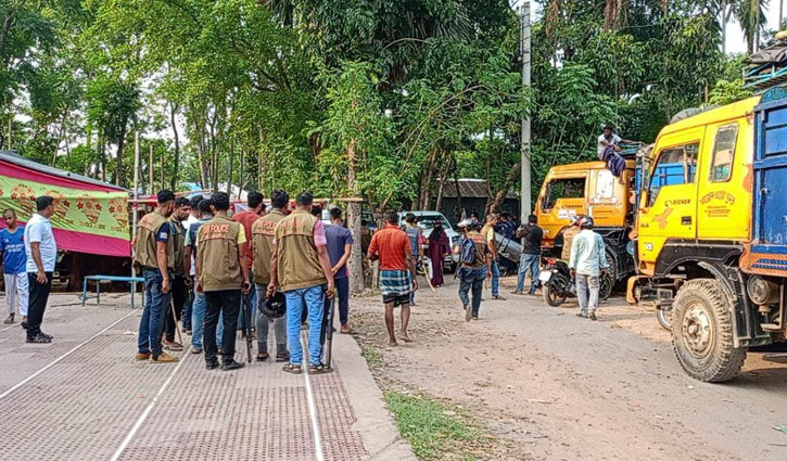 কুষ্টিয়ায় পুলিশের সঙ্গে বিএনপি নেতাকর্মীদের সংঘর্ষ