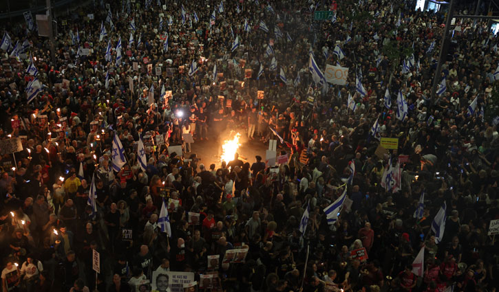 Thousands rally across Israel demanding Netanyahu’s resignation